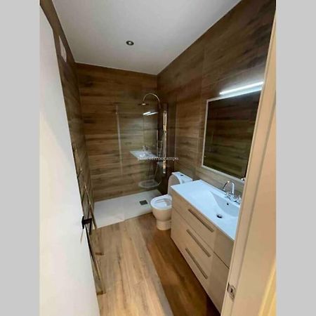 Piso Otero Ocampo, En El Centro De Sanxenxo Apartamento Pontevedra Exterior foto