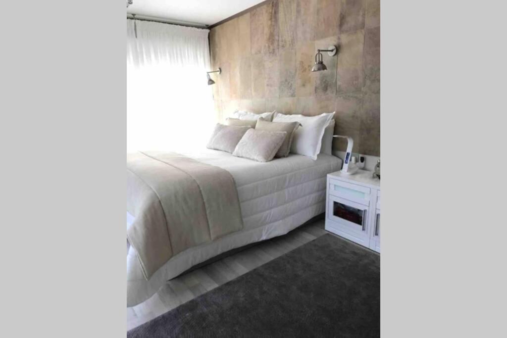 Piso Otero Ocampo, En El Centro De Sanxenxo Apartamento Pontevedra Exterior foto